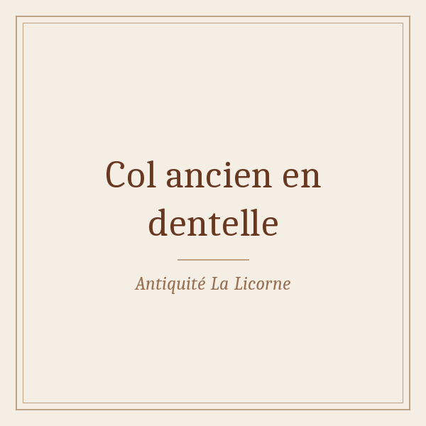 Col en dentelle